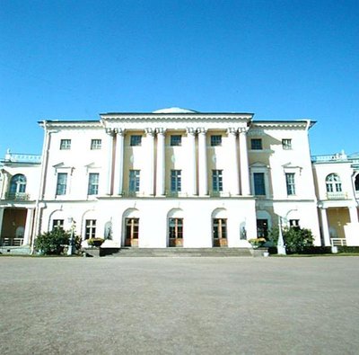 A Cour dHonneur homlokzata alkotó: Charles Cameron