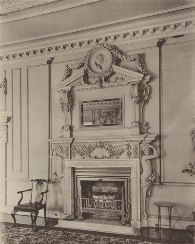 Stoke Hall, Derbyshire, Szaloni kéménydarabok alkotó: Charles Latham