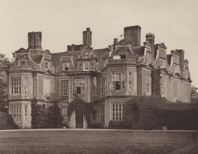 Swateley Hall, Uxbridge, a bejárati front alkotó: Charles Latham