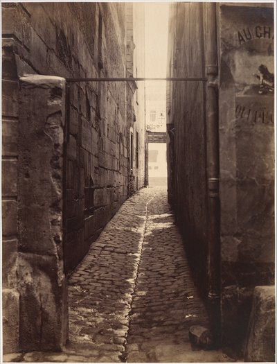 Rue du Chat-qui-Pêche (a Rue de la Huchette felől) alkotó: Charles Marville