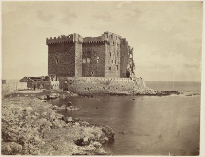 [A kastély Saint-Honorat szigetén, Cannes közelében / Le château de île Saint-Honorat, près de Cannes alkotó: Charles Nègre