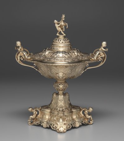Középső, 1838-1848 alkotó: Charles Nicolas Odiot
