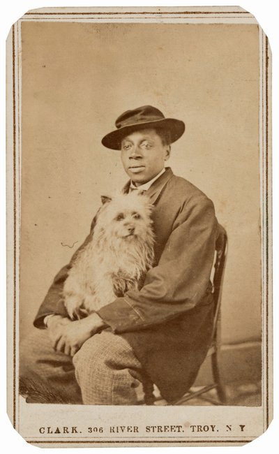 Ember és kutya portréja,c. 1860 (fotó) alkotó: Charles R. Clark