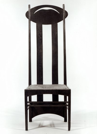 Magas támlájú szék, 1897 körül (sötétre pácolt tölgy, siklóüléssel és áttört ovális háttámlákkal) alkotó: Charles Rennie Mackintosh