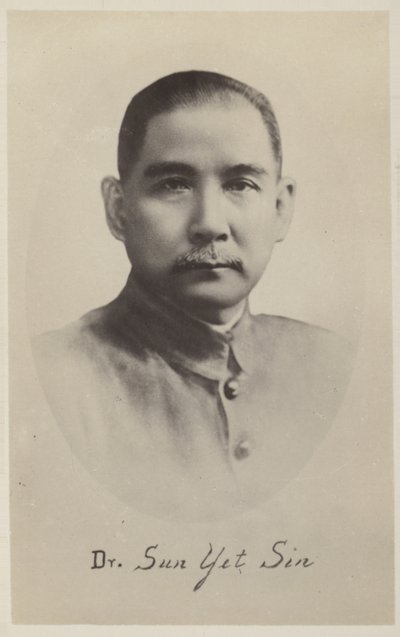 Dr. Szun Jat-Sen alkotó: Chinese Photographer