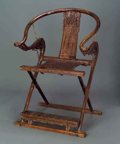 Szék (összecsukható), Ming-dinasztia, 1600-50 (rózsafa) alkotó: Chinese School