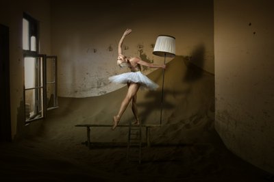 Ballerina: Üres szoba alkotó: Christine von Diepenbroek