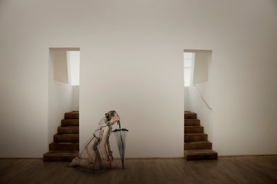 Minimalista női esernyő alkotó: Christine von Diepenbroek