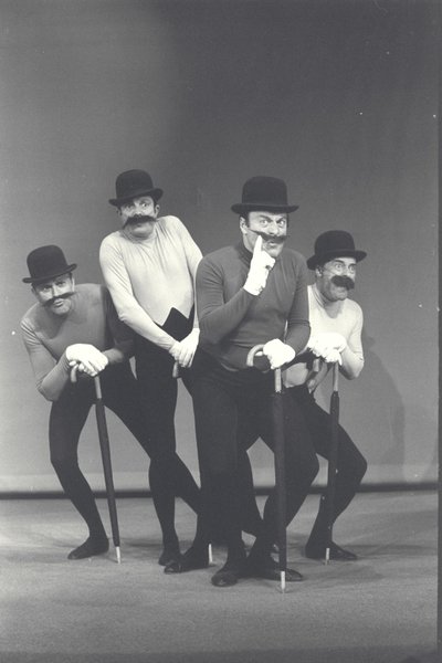 Les Frères Jacques alkotó: Claude Delorme