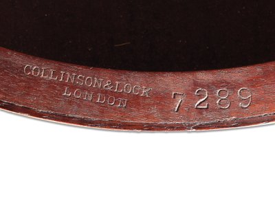 Viktoriánus berakásos alkalmi asztal, részlet, 1880 körül (rózsafa és elefántcsont) alkotó: Collinson and Lock
