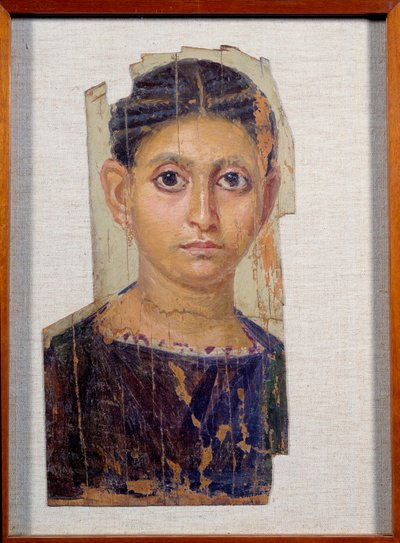 Egyiptomi ókor: női múmia portréja fán. Fayoumtól (Fayum). Kr.u. 3. század. HOMÁLYOS. 0,32x0,18 m Párizs, Louvre Múzeum alkotó: Coptic