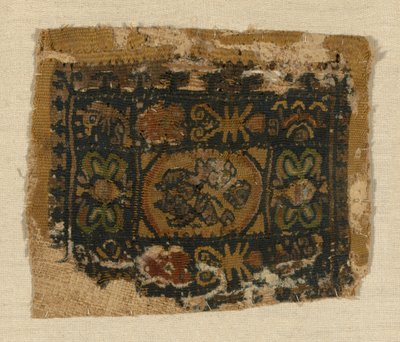 Négyzet alakú panel alkotó: Coptic