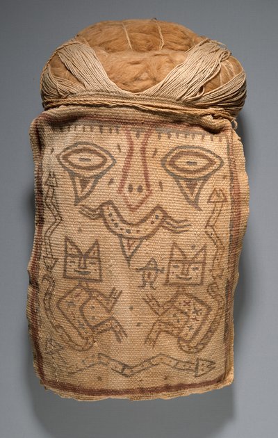 Hamis fej temetkezési köteghez vagy múmiamaszkhoz, ie 200-100 (pamut és pigmentek) alkotó: Culture Paracas