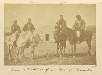 Férfiak és bennszülött tisztek L.T.C. Dardanellák alkotó: Dr. William Robertson