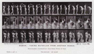 Mozgó emberalak: Nő, vizeskorsót vesz egy másik nőtől (f/w fotó) alkotó: Eadweard Muybridge