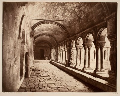 Arles. Cloitre St. Trophime (északi galéria) alkotó: Édouard Baldus
