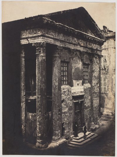 Homlokzat, Augustus és Livia temploma, Vienne, 1851. alkotó: Édouard Baldus