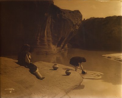 Acoma régi kútjánál alkotó: Edward S. Curtis