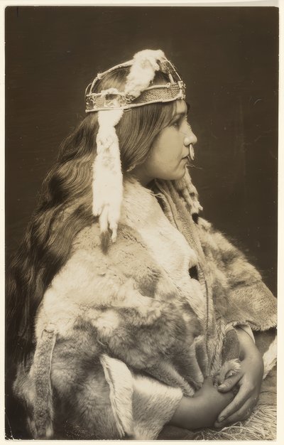 Naida, a büszke hercegnő alkotó: Edward S. Curtis