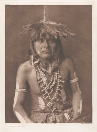 XII. portfólió, 429. tábla: Walpi kígyópap alkotó: Edward S. Curtis