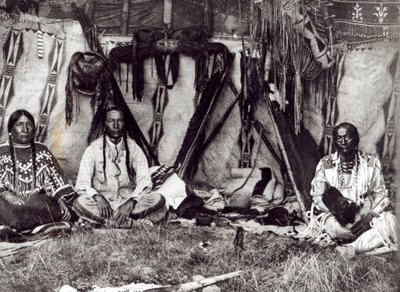 Piegan Lodge belső alkotó: Edward Sheriff Curtis