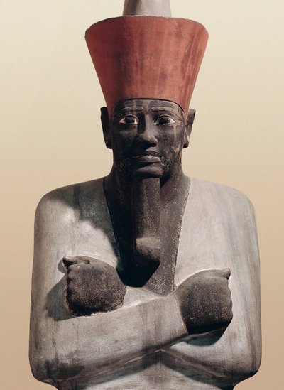 II. Mentuhotep szobra (festett homokkő) alkotó: Egyptian 11th Dynasty