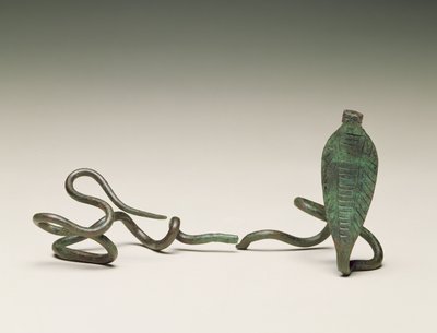 Ureusz formájú pálca, a Ramesseum 5. sírjából, Théba, Középbirodalom, ie 1773-1650 (rézötvözet) alkotó: Egyptian 13th Dynasty