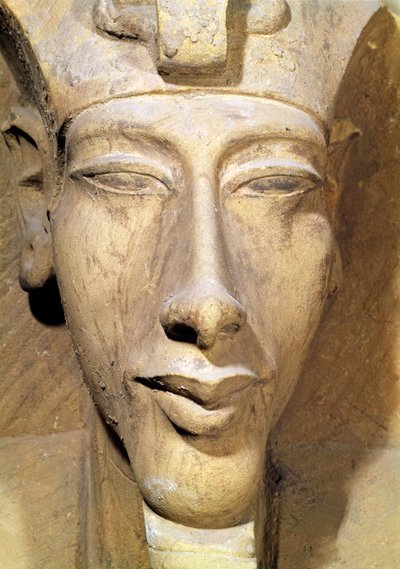 IV. Amenophis (Akhenaten) mellszobra (i.e. 1364-1347) a karnaki Amun-templomból, ie 1353-1337 körül (homokkő) (részlet) alkotó: Egyptian 18th Dynasty