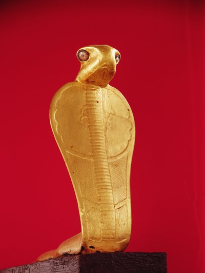 Netjer-Ankh kobra figurája Tutanhamon sírjából (Kr. e. 1370-1352) Új Királyság (aranyozott fa) alkotó: Egyptian 18th Dynasty