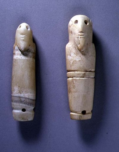 Címkék szakállas férfi fejjel (elefántcsont) alkotó: Egyptian Egyptian