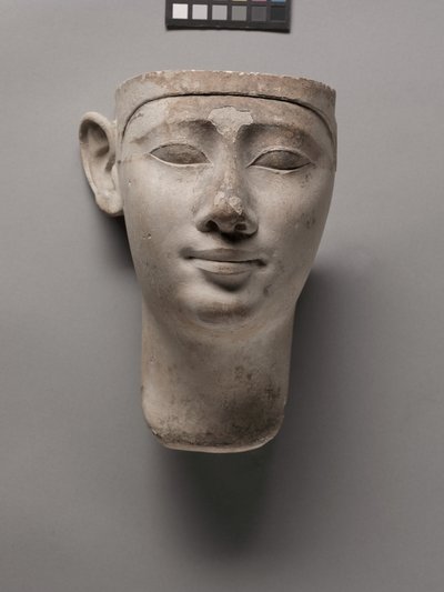 Fogadalmi királyfej, ie 305-246 alkotó: Egyptian Ptolemaic Period