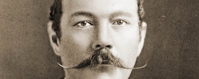 Sir Arthur Conan Doyle portréja alkotó: Elliott and Fry Photography Studio