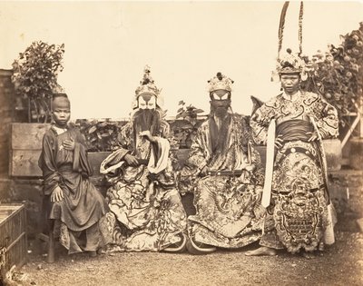Színházi jelmezek, Saigon, Cochinchina, 1866. alkotó: Emile Gsell