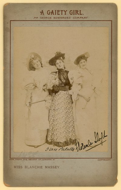 Vidám lány – Miss Blanche Massey, Grace Palotta, Florence Lloyd alkotó: English Photographer