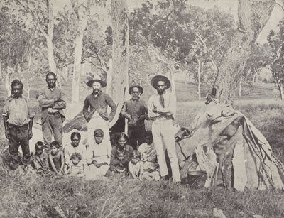 Aboriginal Camp alkotó: English Photographer