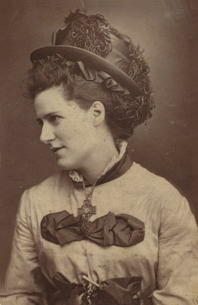 Ada Cavendish alkotó: English Photographer