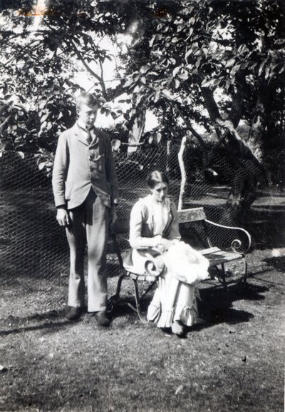 Adrian és Virginia Stephen, 1900 (bw fotó) alkotó: English Photographer