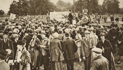 Háborúellenes találkozó a Hyde Parkban (szépia fotó) alkotó: English Photographer