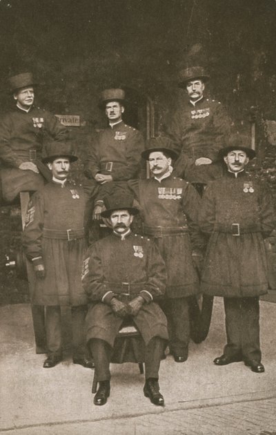 Beefeaters of the Tower of London alkotó: English Photographer