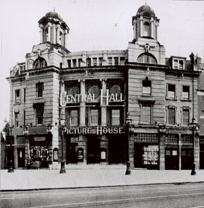 Central Hall Picture House, Bromley Road, Catford alkotó: English Photographer