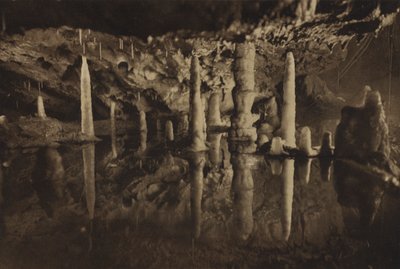 Cheddar-barlangok: (fekete-fehér fotó) alkotó: English Photographer