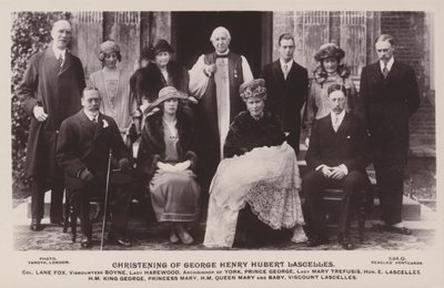 George Henry Hubert Lascelles keresztelője alkotó: English Photographer