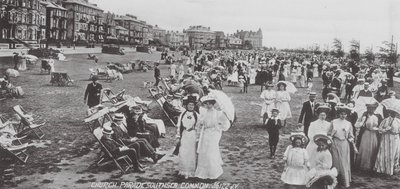 Church Parade, Southsea Common (fekete-fehér fotó) alkotó: English Photographer