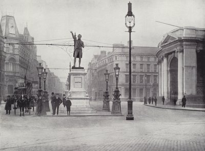 College Green, Dublin, a Grattan-szoborral alkotó: English Photographer
