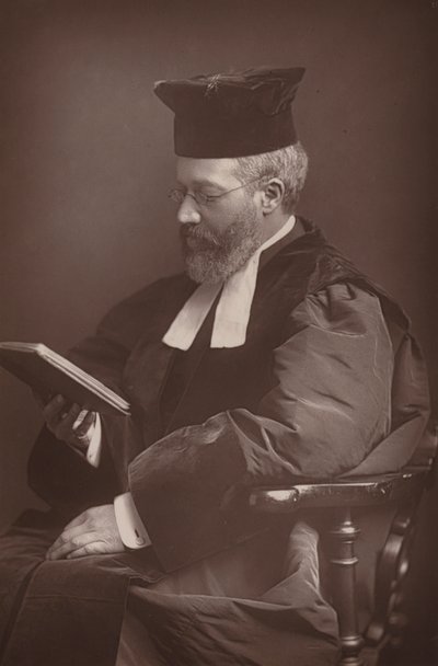Dr. Adler alkotó: English Photographer
