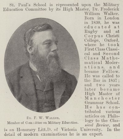 Dr. F W Walker, a Katonai Oktatási Bizottság tagja alkotó: English Photographer