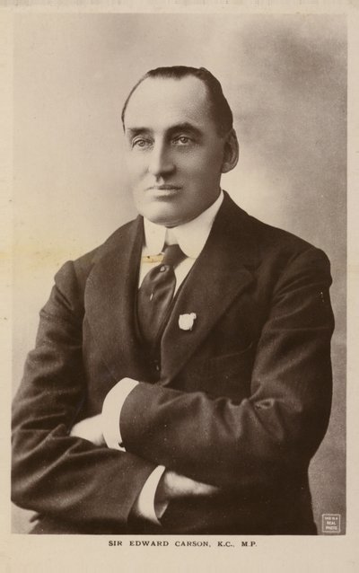 Edward Carson alkotó: English Photographer