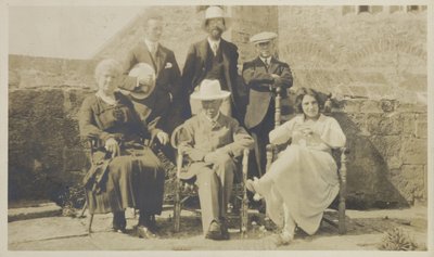 Edward Hudson és barátai, Lindisfarne, 1918 körül (zselatin nyomat) alkotó: English Photographer