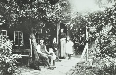 Elder Road: Rose Cottage, 1890 alkotó: English Photographer