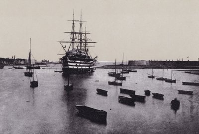 Portsmouth kikötő bejárata (f/w fotó) alkotó: English Photographer